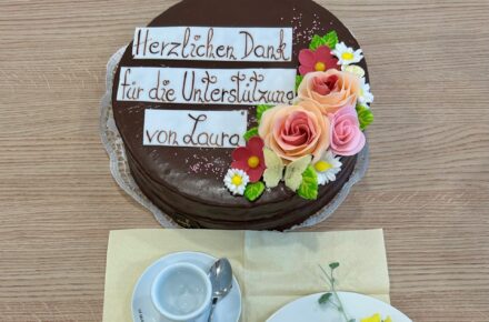OptimaMed Wiesing: Torte als Dankeschön